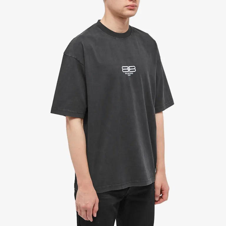 Embroidered BB Logo Black T-shirt - Exclusive Wear