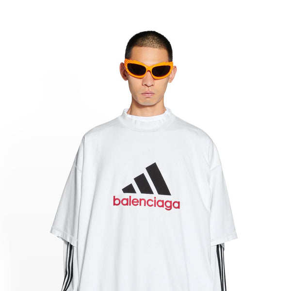 White Oversized T-shirt with Print - Exclusive Wear